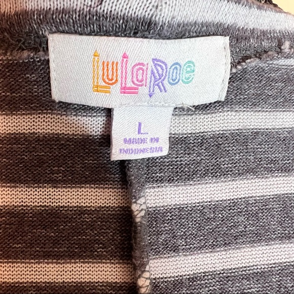 💚Lularoe duster - Picture 4 of 5